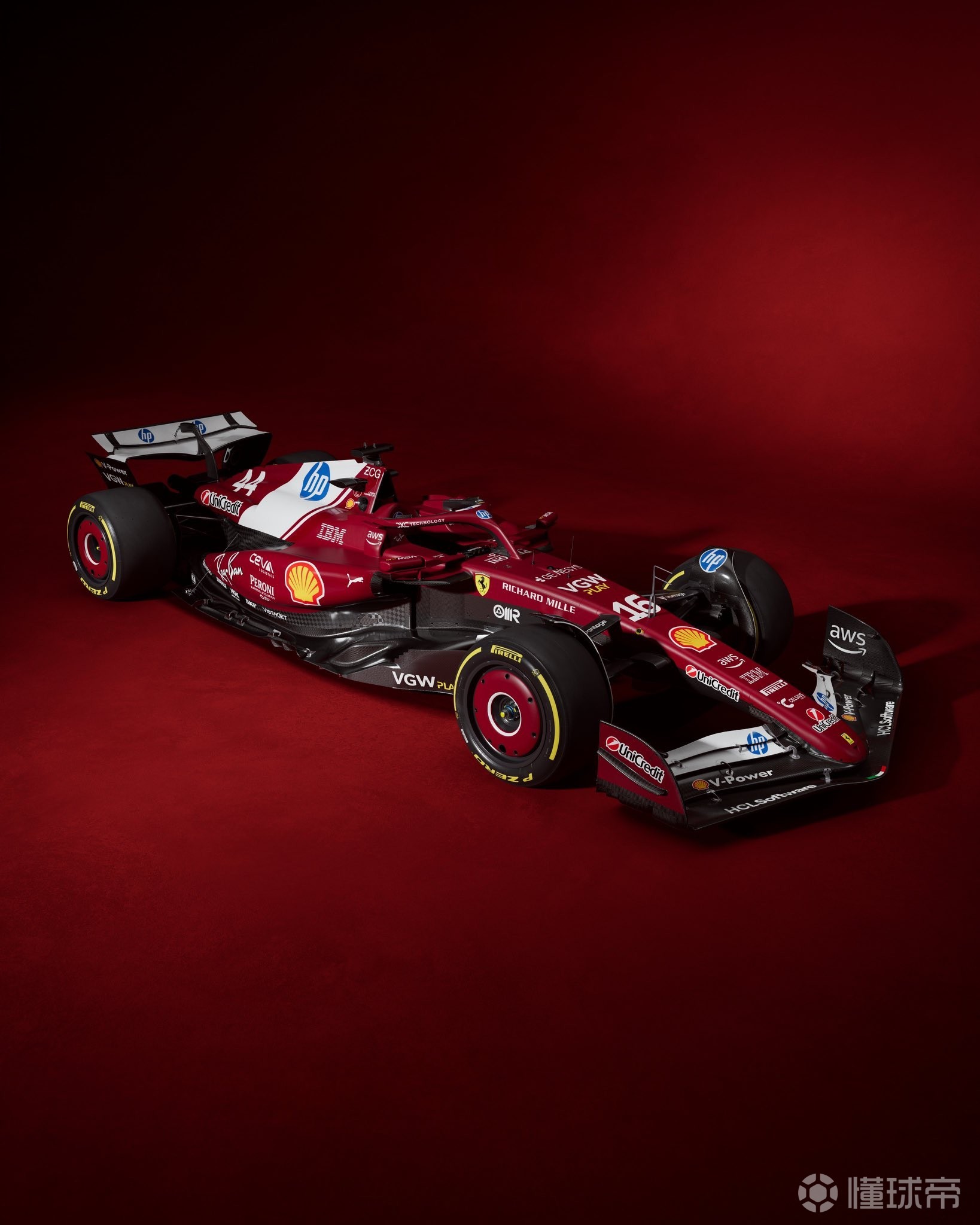 F1车队轻松击败塔图姆晋级半决赛,竞技爆发!
